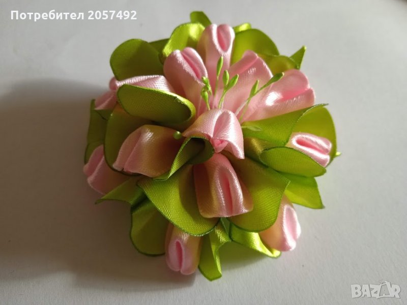 Нежни цветя от сатен, снимка 1