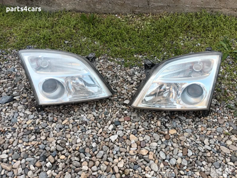 ляв и десен ксенон фар за опел вектра ц сигнум OPEL VECTRA C SIGNUM , снимка 1