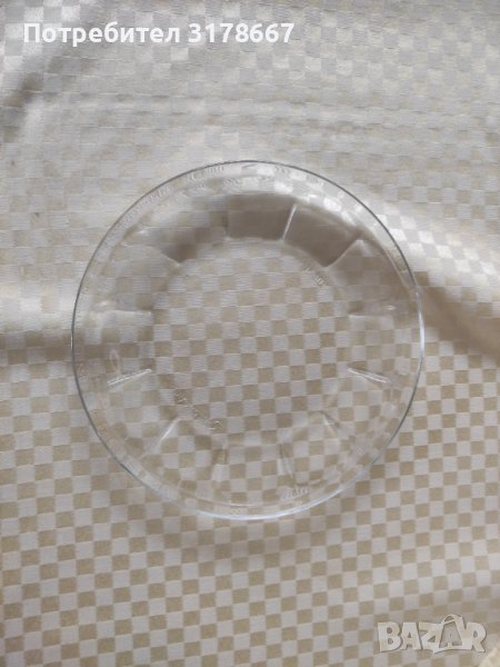 Стъклена чиния, снимка 1