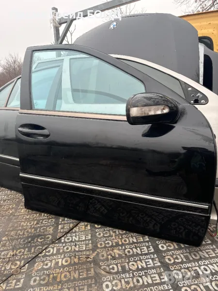 Предна дясна черна врата Мерцедес W203 C class Mercedes , снимка 1