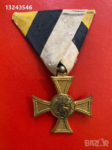 Орден медал кръст за 10 Х години отлична служба Борис III, снимка 1