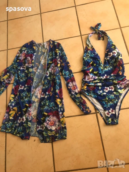 Бански комплект от 2 части, снимка 1