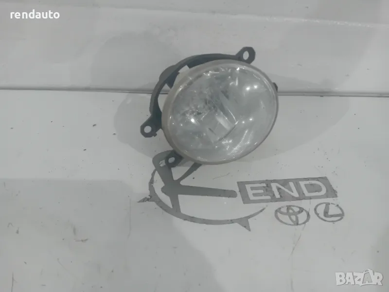 81210-02110 Десен халоген Toyota Verso 1.6 1ww 2013-2018, снимка 1