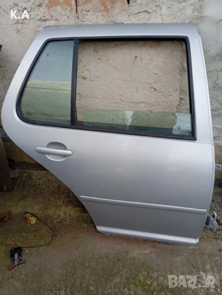 Задна дясна врата VW Golf 4, снимка 1