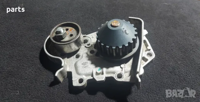 Водна Помпа Рено Меган Сценик 1.6 Бензин , снимка 3 - Части - 48873429