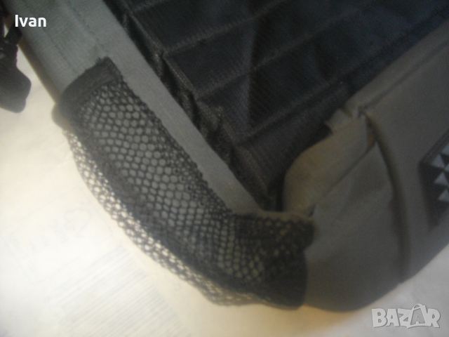 Голяма Чанта Пътна/Туристическа/За Лаптоп-490х320х110мм-Сиво/Черна-Почти Нова-Отлична-Здрав Плат, снимка 11 - Чанти - 44528649