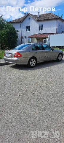 Mercedes Benz E 350 4matik Авангард Подгрев Обдухване Масаж Газ Пружини, снимка 4 - Автомобили и джипове - 48070621
