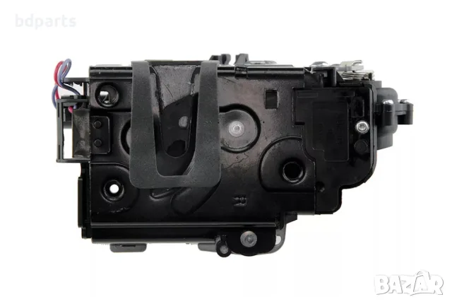 Брава за предна дясна врата VW, Golf 4, Bora, Passat B5, Beetle, Skoda, снимка 4 - Части - 56142106