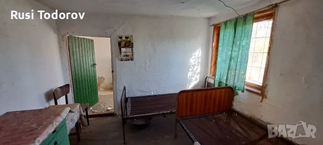 Къща със стопански постройки, кладенец, ток, вода, 1 340кв.м. двор в с. Иречеково, обл. Ямбол, снимка 9 - Къщи - 55771364