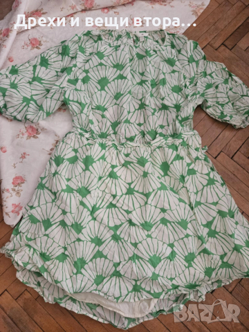 Рокля H & M памучна, шарена със зелено и с отворен гръб