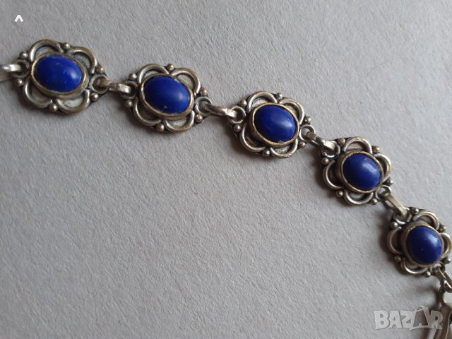 Посребрена гривна с лазурит