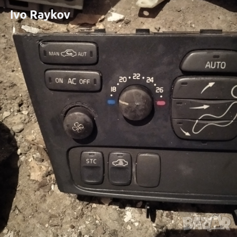 Панел климатроник за Volvo V70 2002, снимка 2 - Части - 44535619