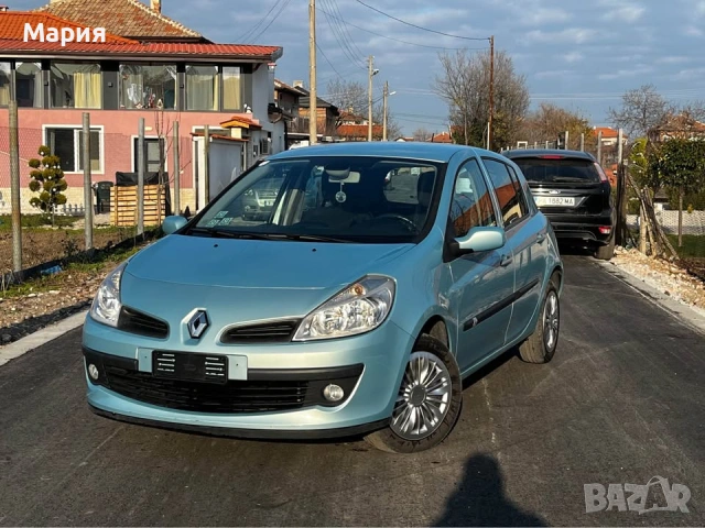 Renault Clio, снимка 2 - Автомобили и джипове - 53019168