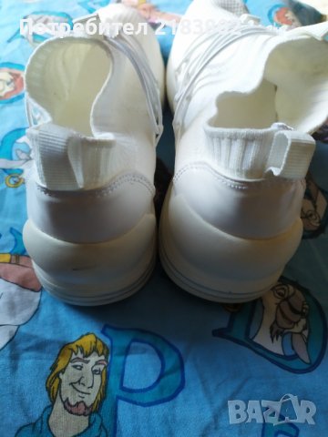 Бели маратонки, снимка 4 - Маратонки - 36722442