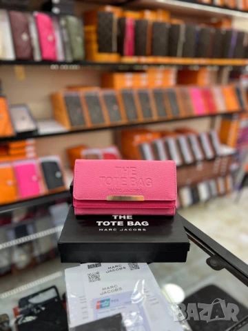 портмонета в кутия the tote bag marc jacobs , снимка 3 - Портфейли, портмонета - 51085946