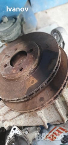 Предни спирачни апарати за бмв е30 bmw e30 front brake calipers , снимка 7 - Части - 52985273