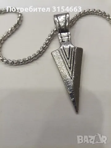 Колие Стрелата , снимка 2 - Колиета, медальони, синджири - 49497547