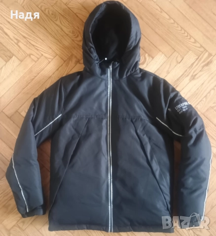 Зимно яке на Ливърпул Matchday Black Jacket, снимка 2 - Якета - 52382218