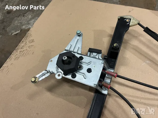 Дясната машинка на стъклото за VW Lupo (механична), снимка 2 - Части - 49206906