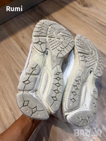 Оригинални маратонки New Balance 1906D! 44,5 н, снимка 6 - Маратонки - 52215349