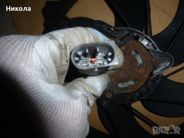 Перка за охлаждане Пежо 206 1,6 90 к.с, снимка 2 - Части - 37181282