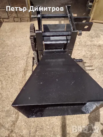 Дробилна машина / дробилка на клони /