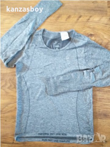 NIKE DRI-FIT KNIT SHORT-SLEEVE - страхотна дамска блуза, снимка 6 - Блузи с дълъг ръкав и пуловери - 31928407