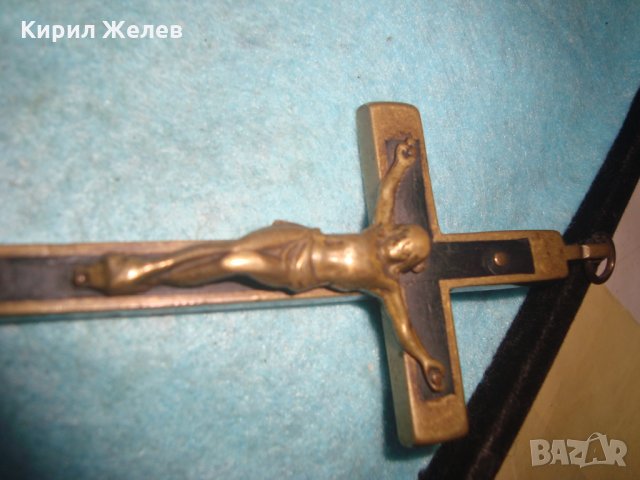 СТАРИНЕН ЙЕРУСАЛИМСКИ БРОНЗОВ КРЪСТ РАЗПЯТИЕ с МАСЛИНОВО ДЪРВО РЪЧНА ИЗРАБОТКА РЯДЪК ЙЕРУСАЛИМ 18140, снимка 13 - Антикварни и старинни предмети - 34896347