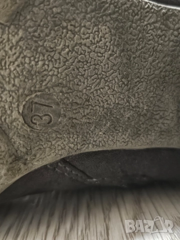 Сиви велурени боти с удобен ток. 37 номер. В добро състояние. , снимка 7 - Дамски боти - 52505671