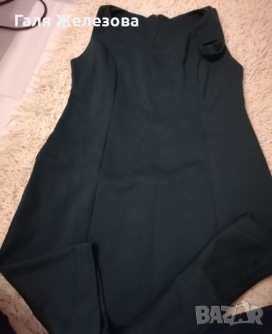 Зимна рокля в петролено зелено