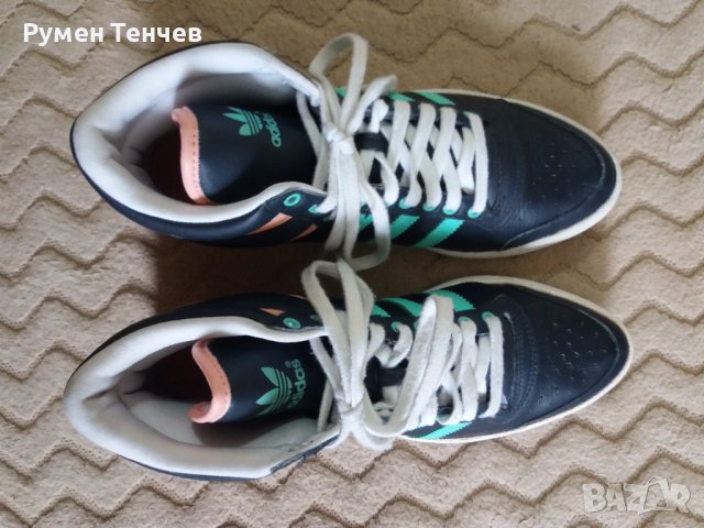 Дамски кецове Adidas.  Естествена кожа.  Оригинал. 37 номер. Перфектно състояние. , снимка 4 - Маратонки - 42387479