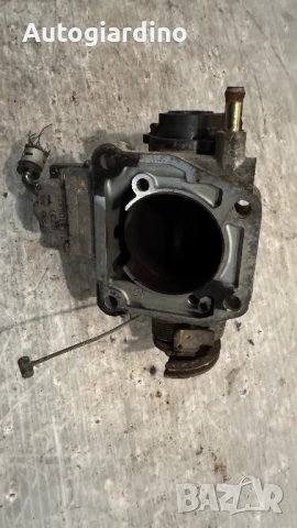 Дроселова Клапа за Mazda Premacy - E0T41571, снимка 2 - Части - 52841325