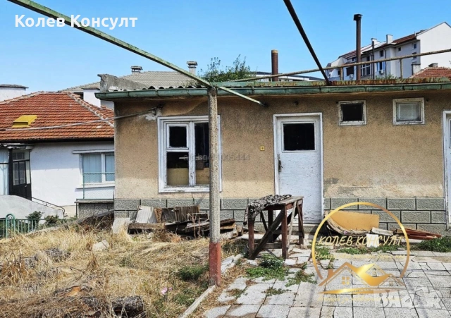 Два етажа от къща град Хасково,кв.Македонски., снимка 10 - Етаж от къща - 54134228