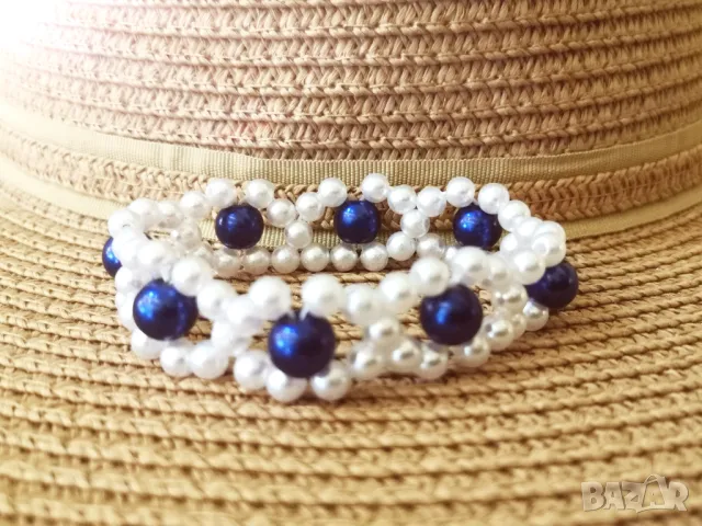 🏷️ Гривна / цвят: перлено бял и тъмно син, снимка 2 - Гривни - 47305998
