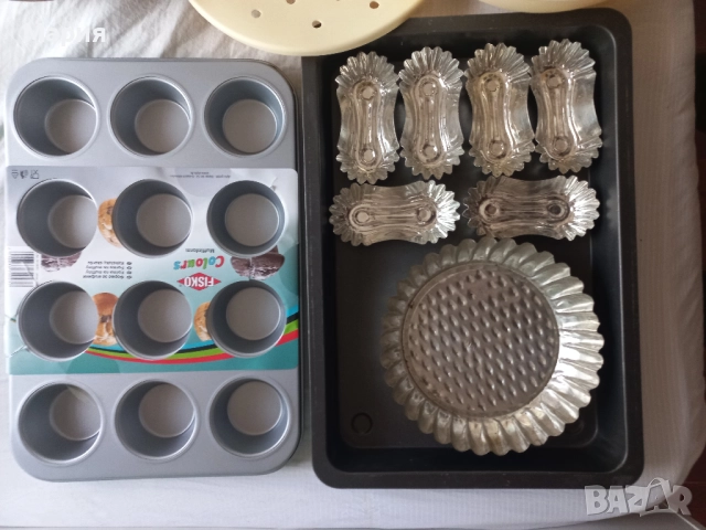 Форма за мъфини, тава и резци Hello Kitty за печива, Пинята, кошнички, снимка 8 - Форми - 50245715