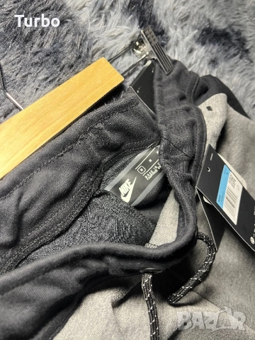 Nike Tech Fleece - размер М, снимка 7 - Спортни дрехи, екипи - 53911529