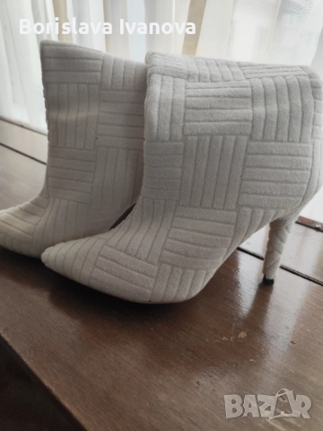 Чисто нови ботуши бели с ток, снимка 2 - Дамски ботуши - 52873821