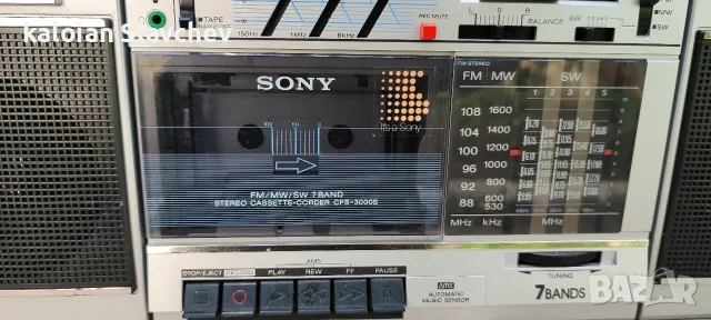 Продавам касетофон SONY, снимка 3 - Радиокасетофони, транзистори - 56125294