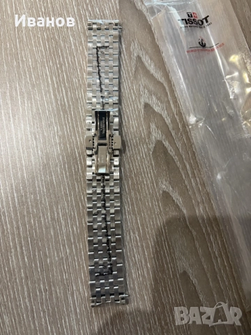 Верижка за часовник Tissot , снимка 3 - Каишки за часовници - 56075128