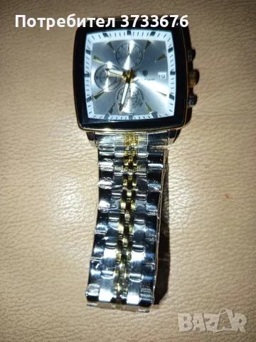 Часовник ръчен,метален хронограф.