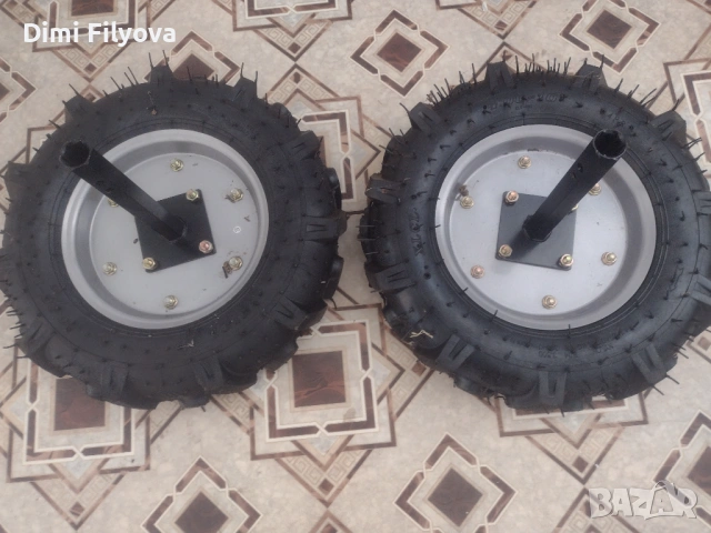 Гуми с джанти и оси за градинска техника – нови - 70 евро за двете