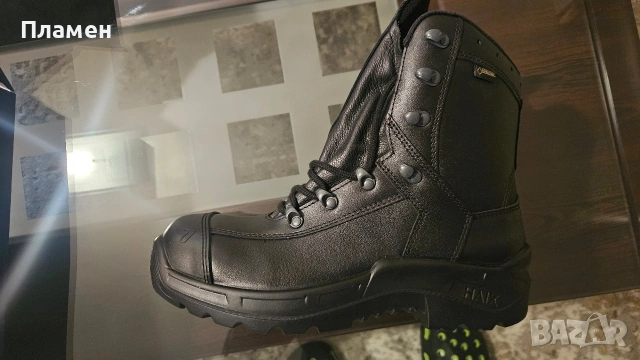 Зимни работни обувки Heroes Wear Haix, снимка 5 - Други - 54366144