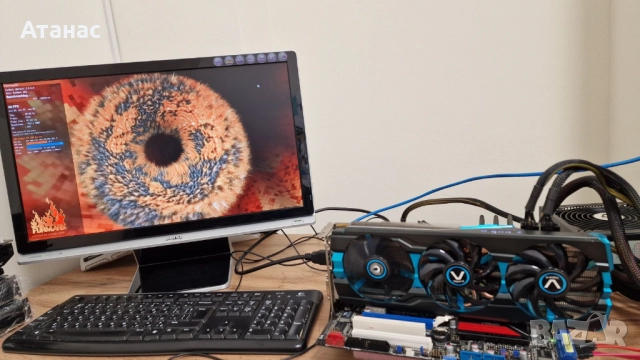 Sapphire Vapor-X R9 280X Tri-X OC 3GB DDR5 384bi, снимка 7 - Видеокарти - 52482523