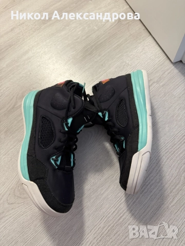 Дамски високи маратонки за ходене Adidas X Stella McCartney, снимка 3 - Маратонки - 56232952