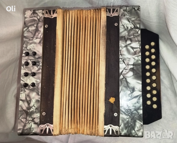 акордеон антика, снимка 5 - Акордеони - 52870479