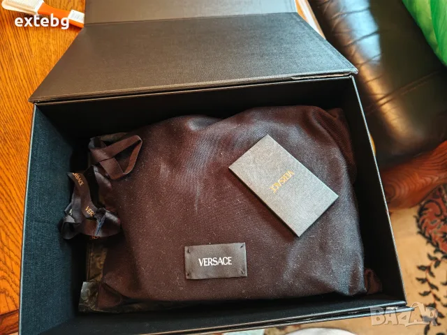 VERSACE Medusa нова оригинална мъжка чанта от набук, снимка 8 - Чанти - 55804426