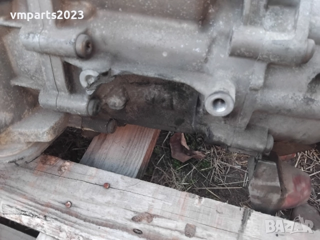 Скоростна кутия Audi A8 D3 4.0TDI 275кс Quattro, снимка 5 - Части - 52356402