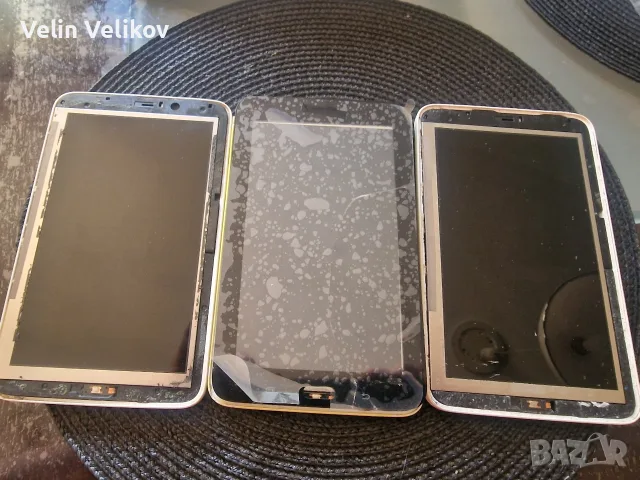 Продават се 3 броя таблети Samsung, предназначени за части или ремонт., снимка 2 - Таблети - 56137482