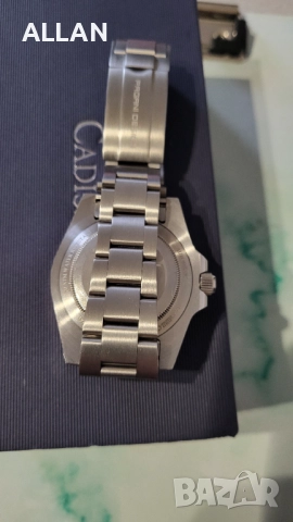Продавам механичен часовник Cadisen с японски механизъм Seiko NH 35, снимка 3 - Мъжки - 52679372