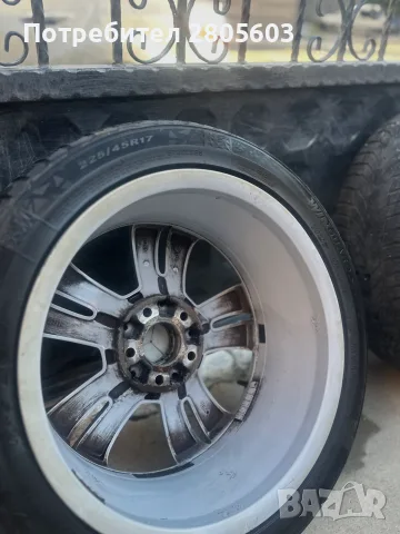 Оригинални лети джанти 17" за Mercedes с гуми Nexen 225/45 R17, снимка 3 - Гуми и джанти - 56131531